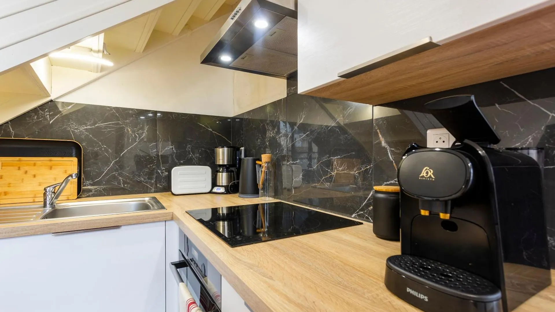 Le 9 Victor Hugo Vue Sur Les Toits, Loft Triplex Avec Terrasse, Intra Muros Saint-Rémy-de-Provence Casa vacanze